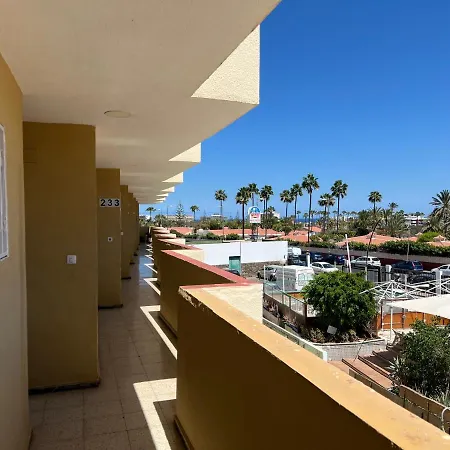 Cozy Near Yumbo Playa del Ingles (Gran Canaria)