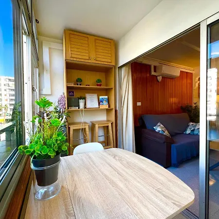 Cozy Near Yumbo * Playa del Ingles (Gran Canaria)