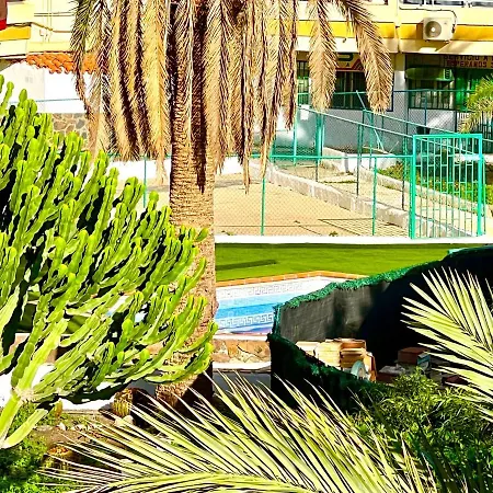 Cozy Near Yumbo * Playa del Ingles (Gran Canaria)